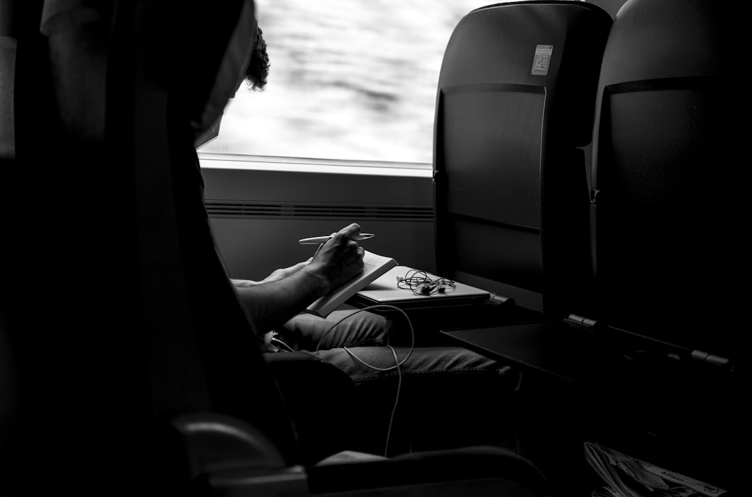 Как совмещать работу и путешествия: удаленная работа и фриланс