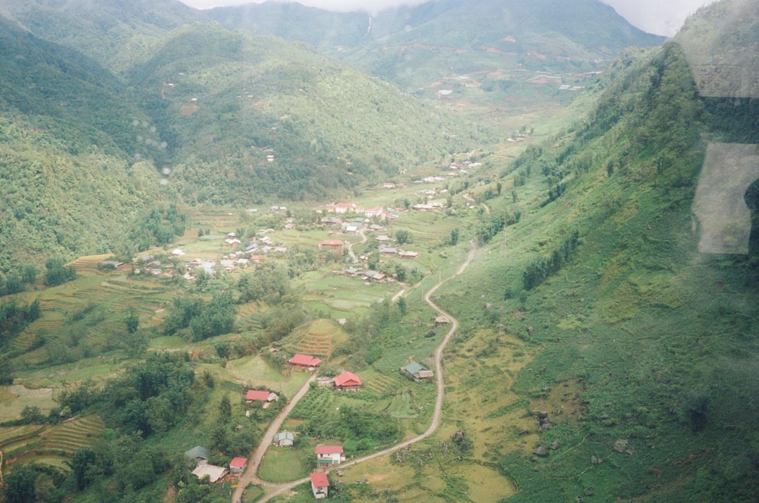Путешествие на крыльях ветра: парапланеризм и дельтапланеризм