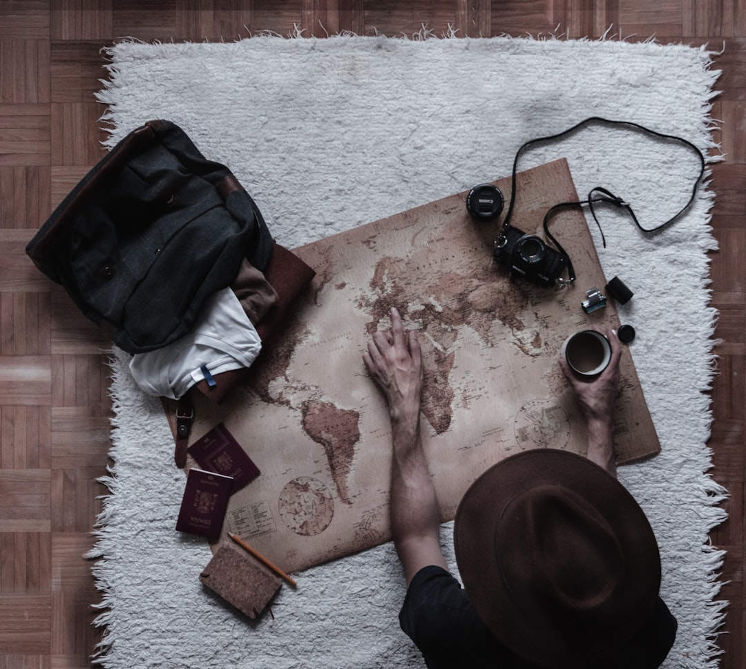 Путешествие в мире моды: шопинг и стиль в разных странах