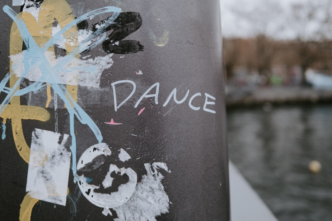 Путевые заметки о встречах с местными танцорами и хореографами