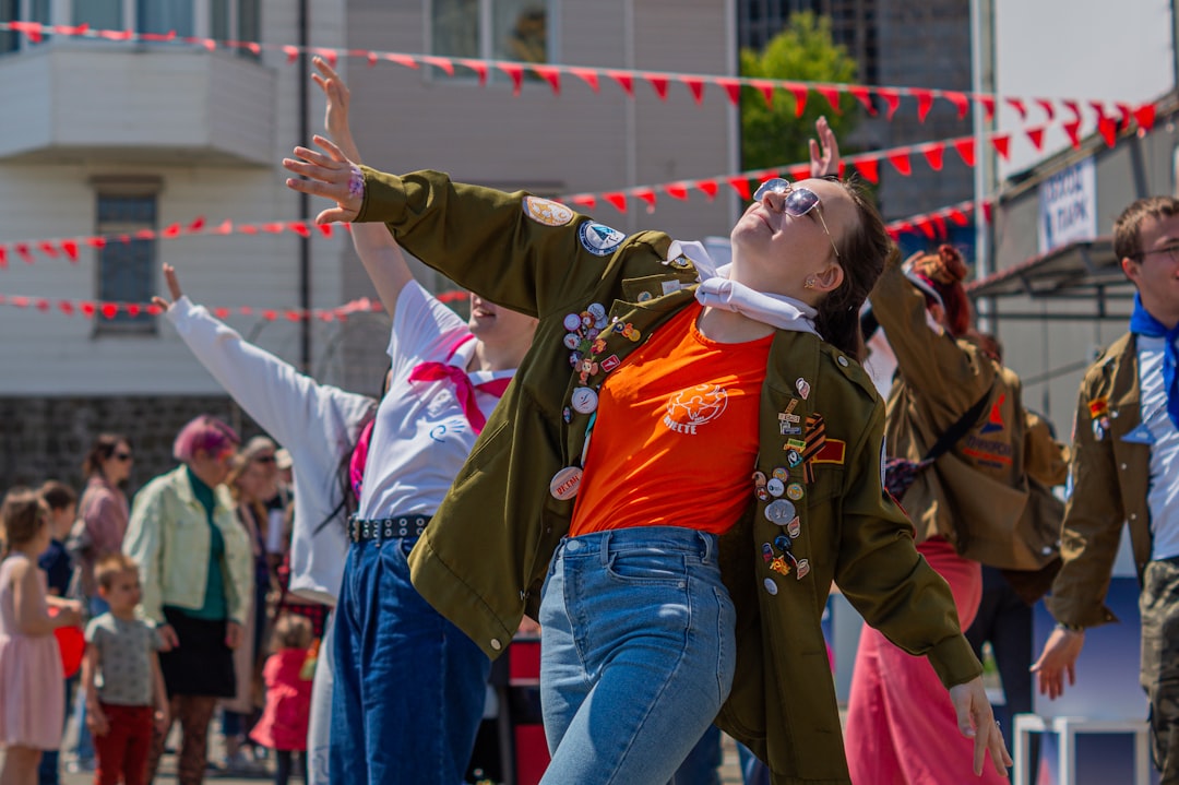 Культурные фестивали: музыка, искусство, танцы