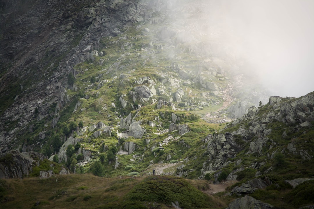 По следам легенд: мифические места и сказочные земли