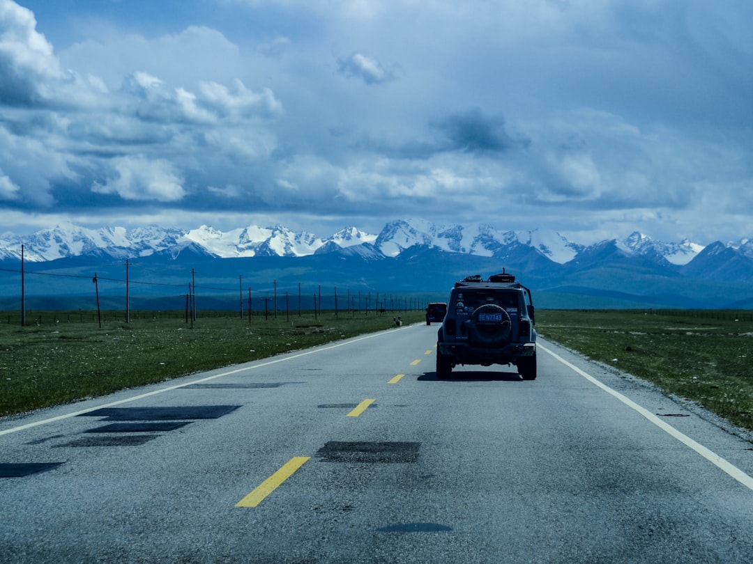 Путешествие на автомобиле: дорожные приключения