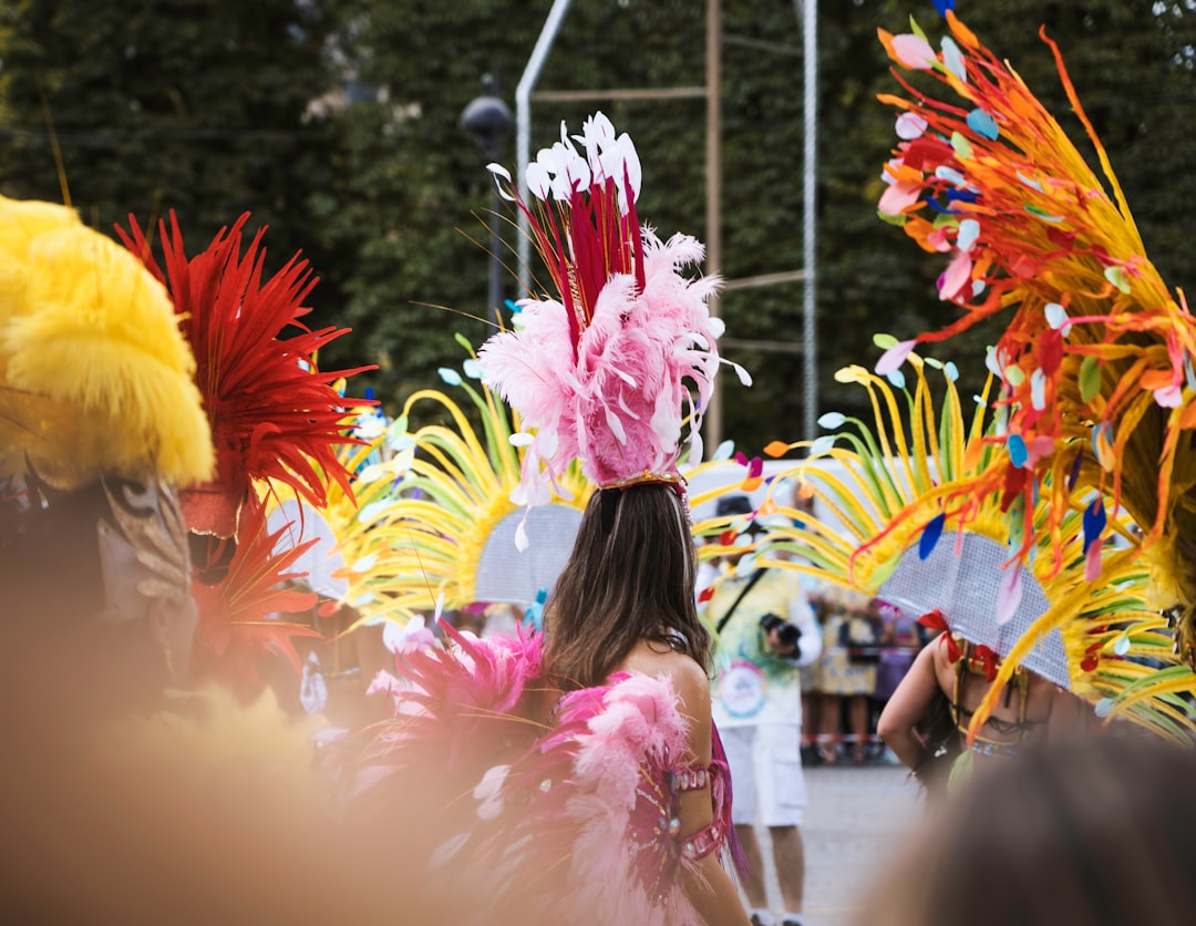 Путешествие на карнавалы и фестивали цветов