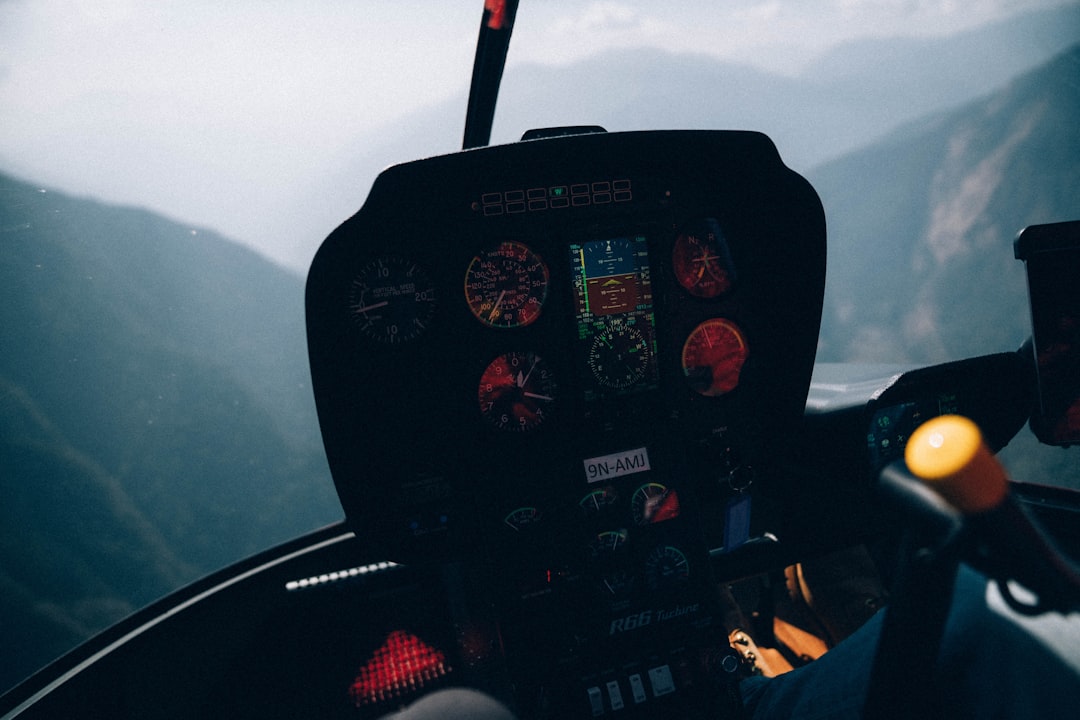 Путешествие на вертолете: воздушные туры