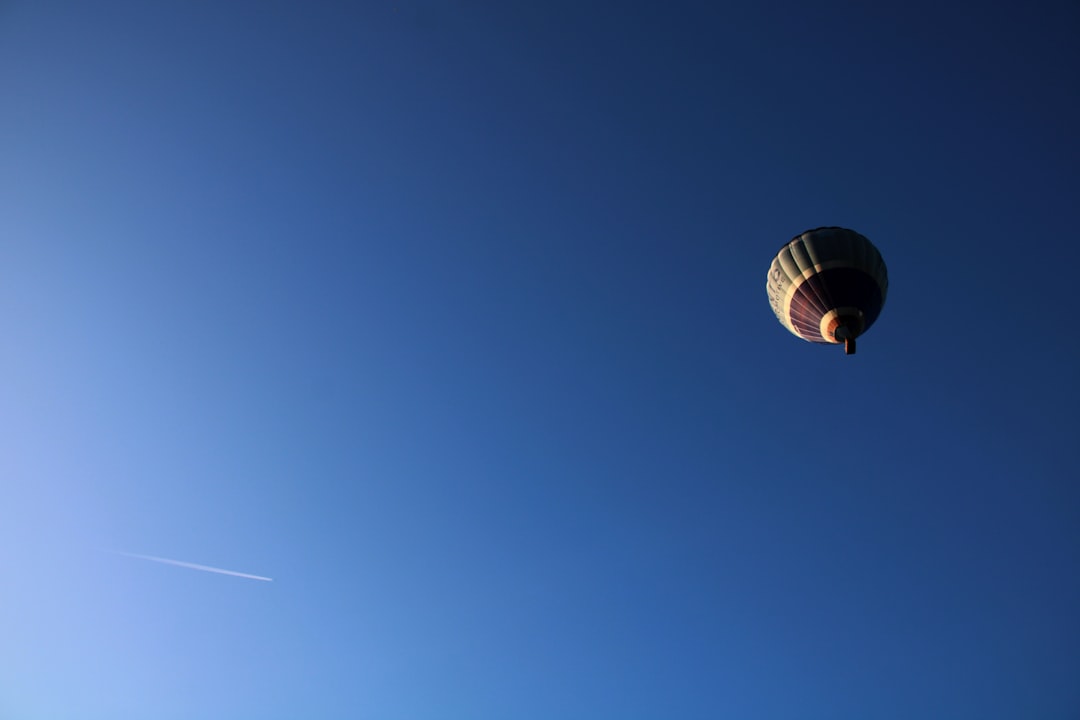 Путешествие на воздушных шарах в горячем воздухе