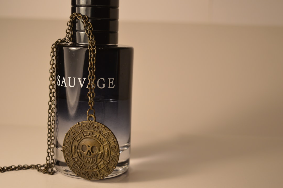 Путешествие в мире ароматов: от масел до духов