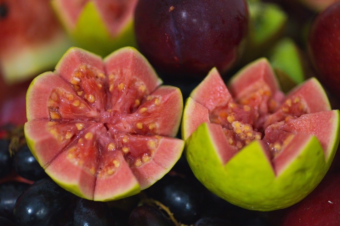 Путешествие в мире экзотических плодов и фруктов