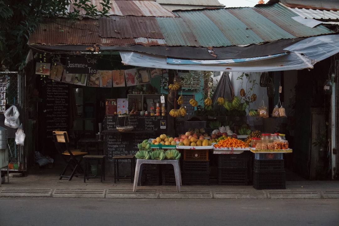 Путешествие в мире гастрономических фестивалей: от фруктов до шоколада