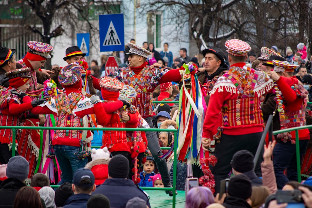 Путешествие в мире культурных фестивалей: от музыки до искусства