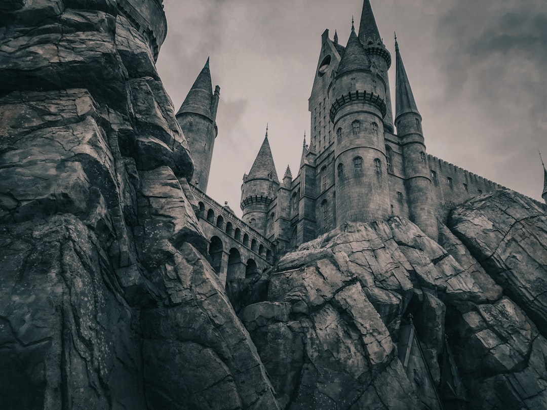 Путешествие в мире магии и волшебства: легенды и сказки