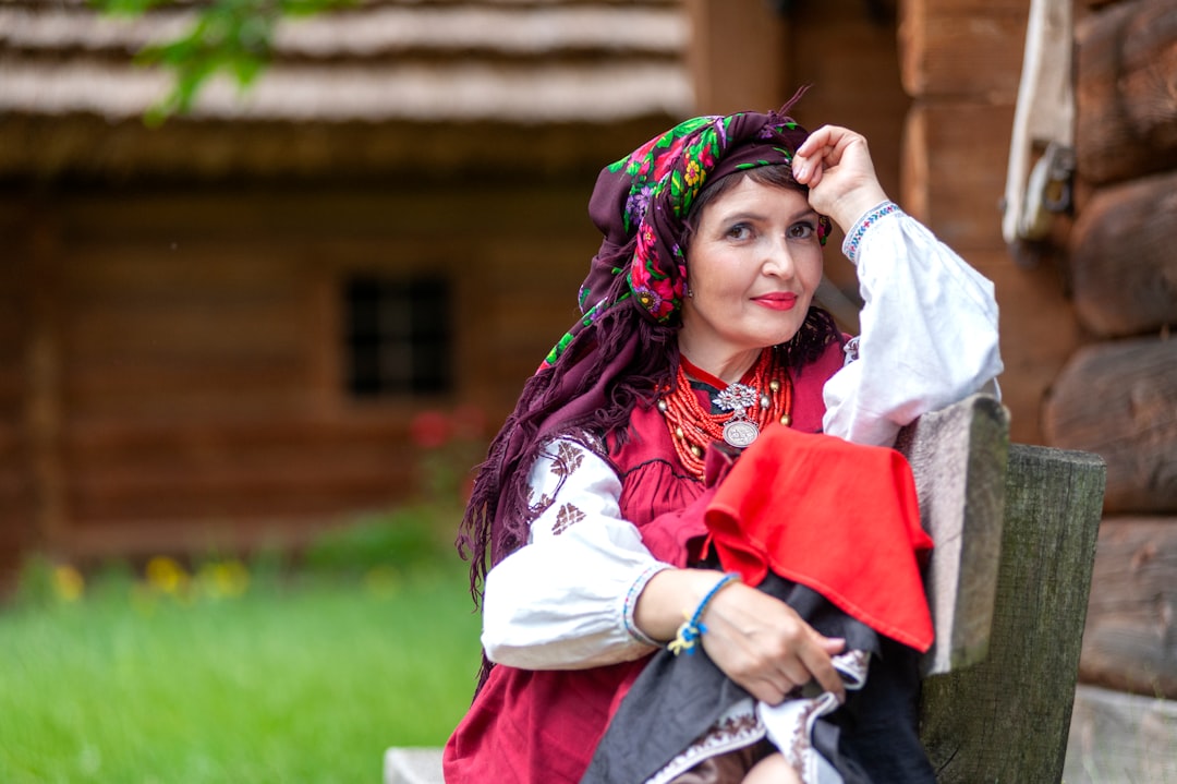 Путешествие в мире национальных костюмов и стилей одевания