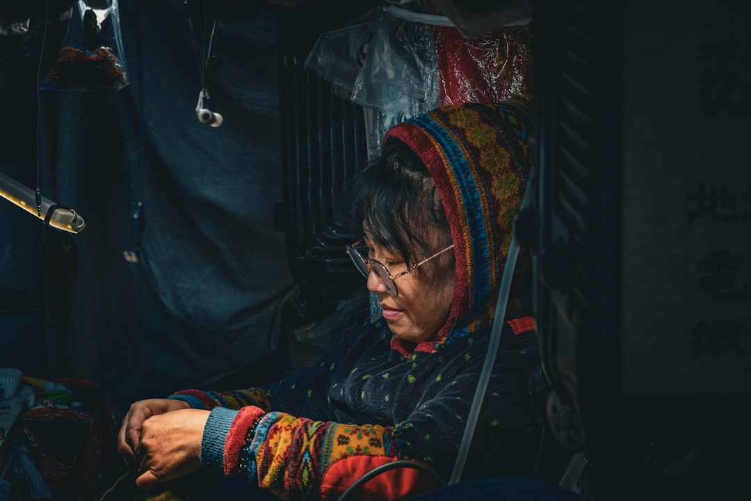 Путешествие в мире ремесел: мастер-классы, местные ремесленники