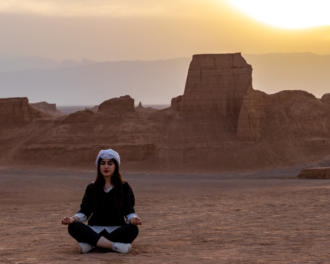 Путешествие в мире восточных практик: йога, медитация, аюрведа