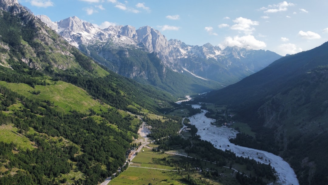 Путеводитель по миру национальных парков и заповедников