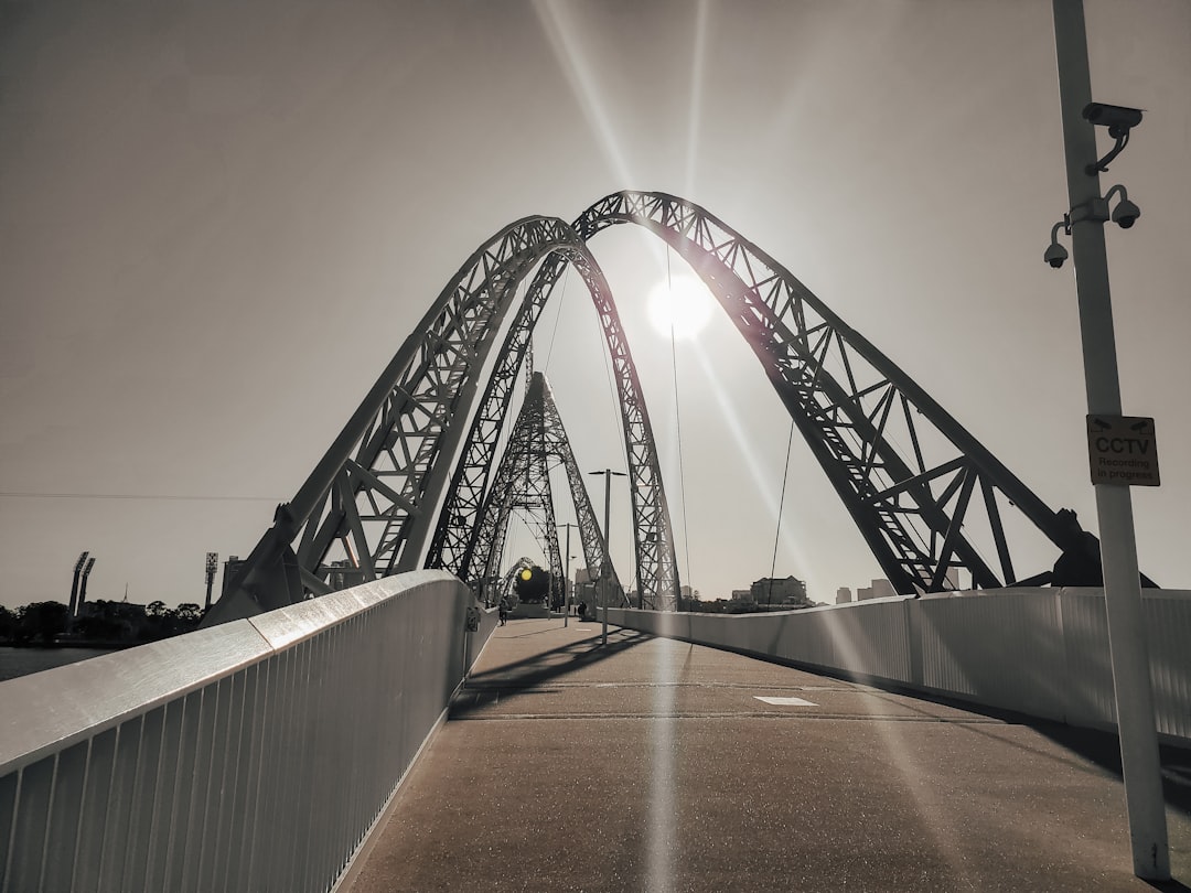 Путеводитель по самым необычным красивым мостам