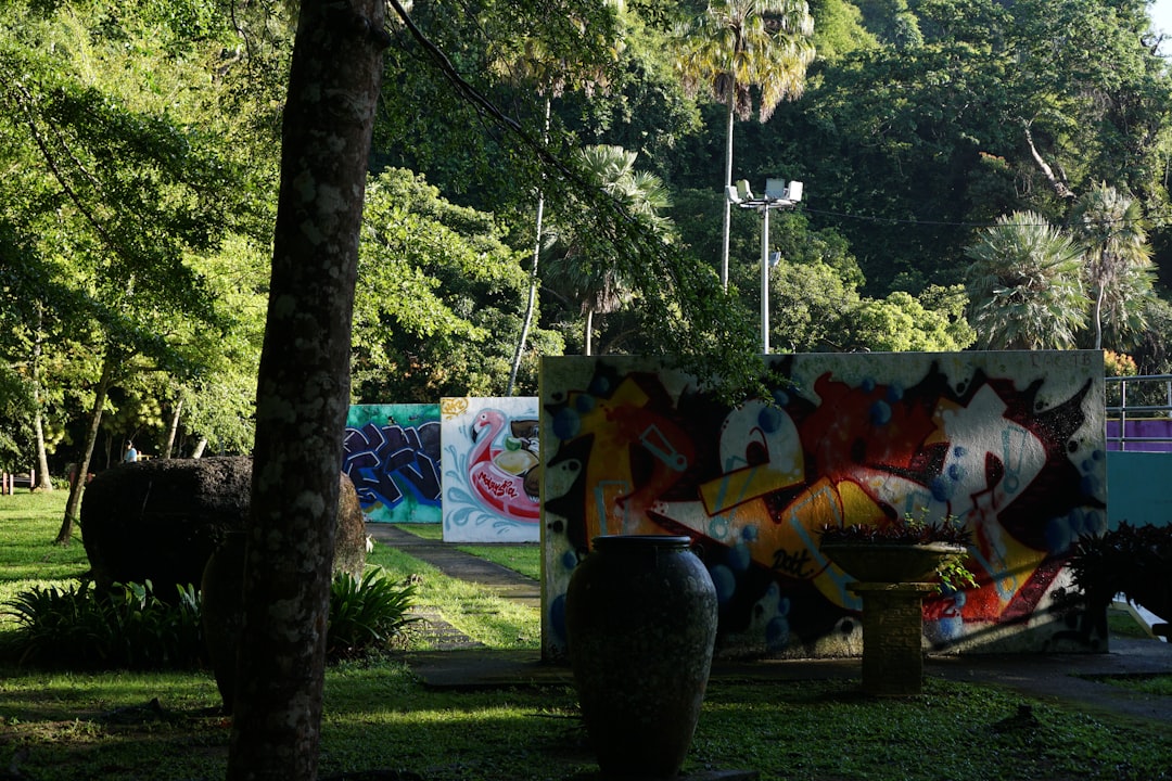 Путевые заметки о встречах с местными художниками и скульпторами