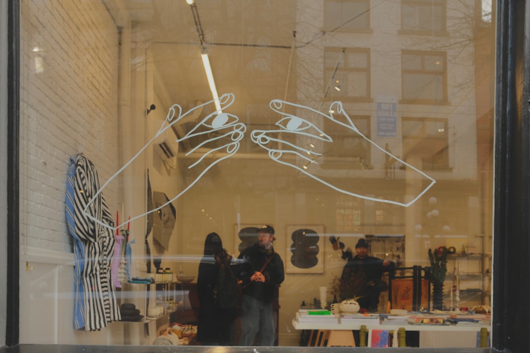 Путевые заметки о встречах с местными художниками и скульпторами