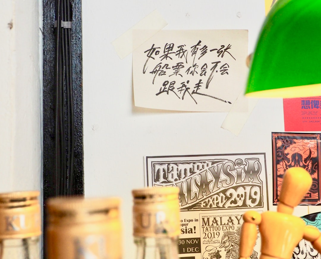 Путевые заметки о встречах с местными художниками и скульпторами