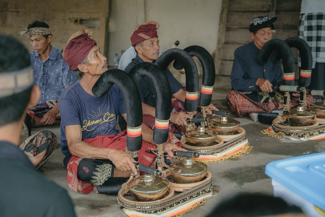 Путевые заметки о встречах с местными мастерами народных ремесел