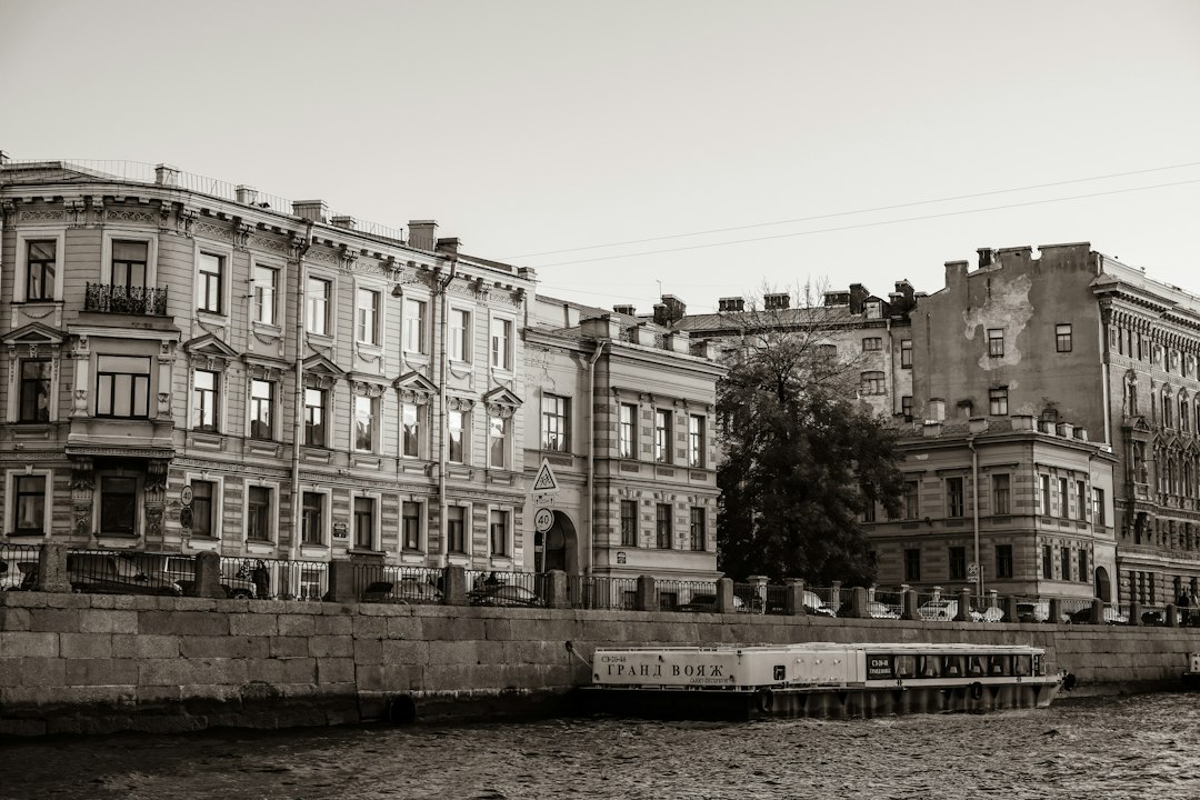 Тайны старых городов и их история