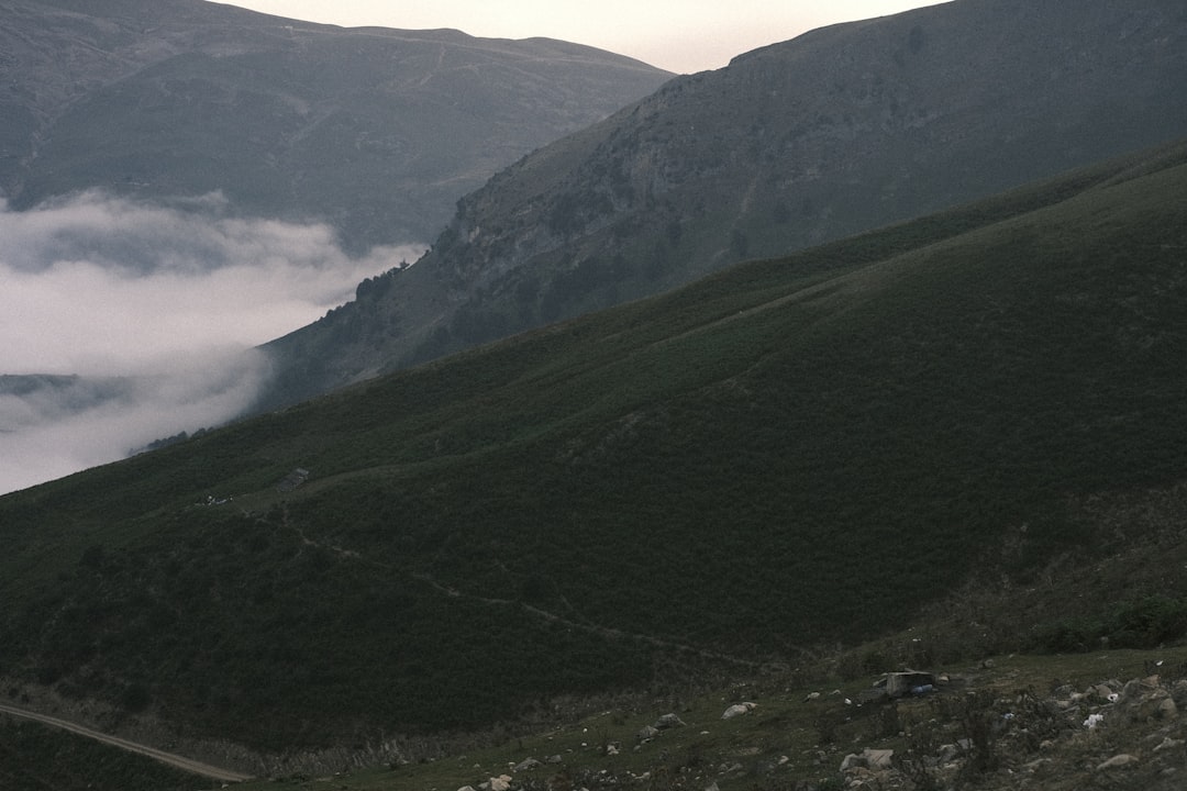 Треккинг по самым живописным горным тропам