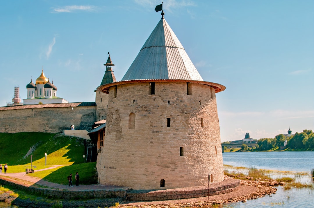 Тур по старинным замкам и фортам