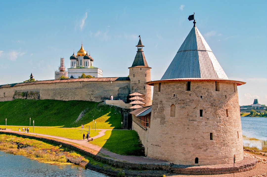 Тур по старинным замкам и фортам