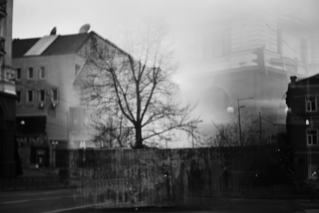 Загадочные города-призраки и их истории