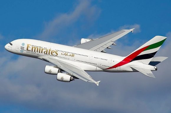 Emirates: недорогие перелеты из Таиланда в Гонконг на двухэтажном А380 (эконом, бизнес и первый класс)