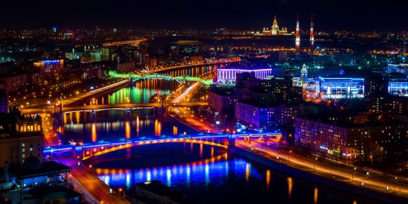 Горящие билеты между Москвой и Петербургом за 999 рублей