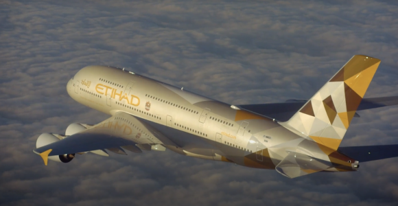 На двухэтажке A380 Etihad между ОАЭ и Индией от 7600 в экономе / от 28000 в бизнесе