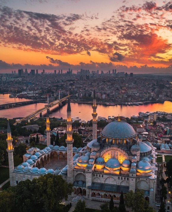 Стамбул + Даламан и просто Стамбул туром c вылетом из Петербурга 18 мая за 14196/24400 рублей с человека!