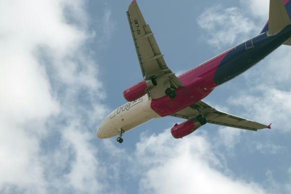 Wizz Air запускает проездной на самолёты: за &#171;летать сколько хочешь&#187; по тысяче маршрутов просят всего 50 тысяч (рублей)